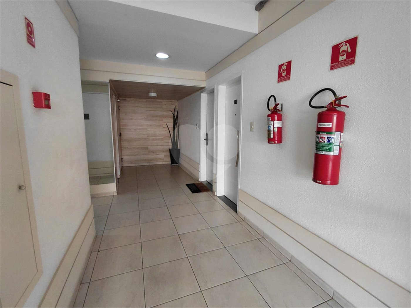 Apartamento à venda com 3 quartos, sendo 1 suíte, em Lapa, São Paulo, SP