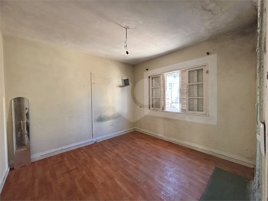 Sobrado à venda com 4 quartos em Vila Paulicéia, São Paulo, SP