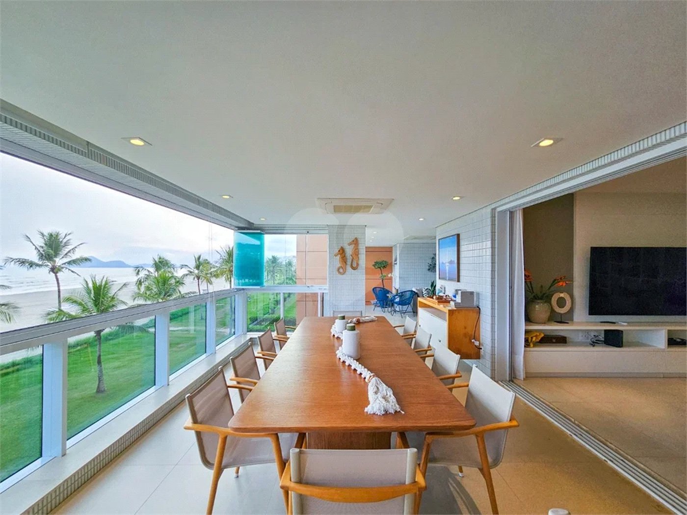 Apartamento à venda com 4 suítes em Riviera de São Lourenço, Bertioga, SP