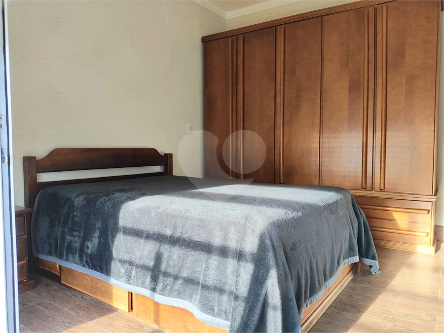 Casa à venda com 3 suítes no condomínio Colinas do Sol, Sorocaba - SP