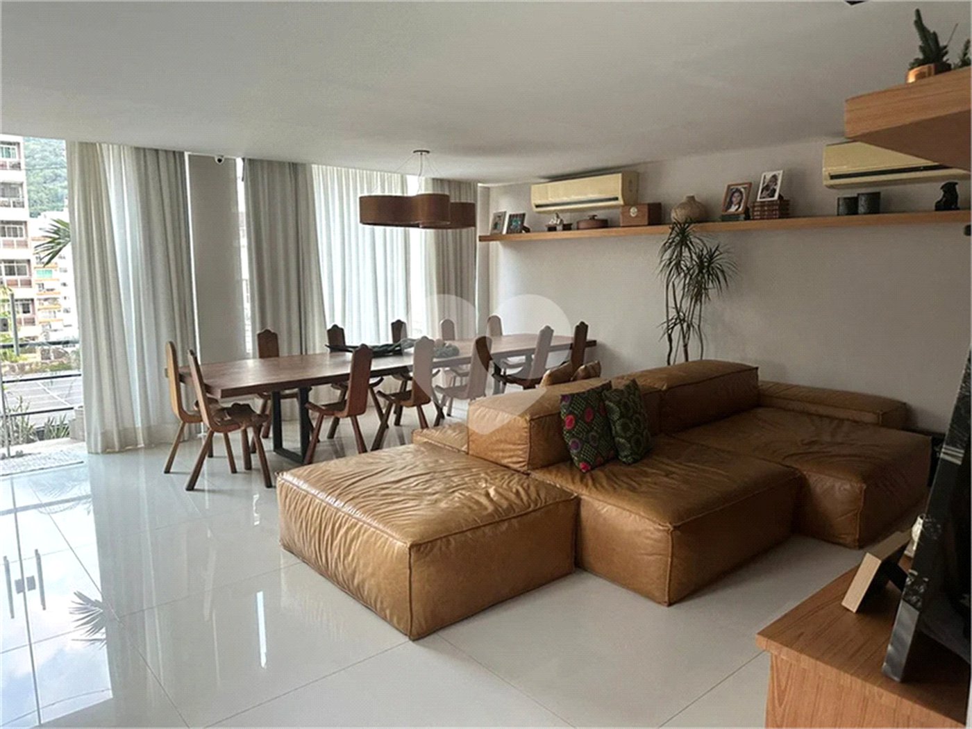 Casa à venda com 5 quartos, sendo 4 suítes, em Tijuca, Rio de Janeiro, RJ