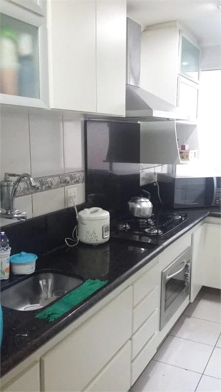 Apartamento à venda com 3 quartos em Cidade dos Bandeirantes, São Paulo, SP