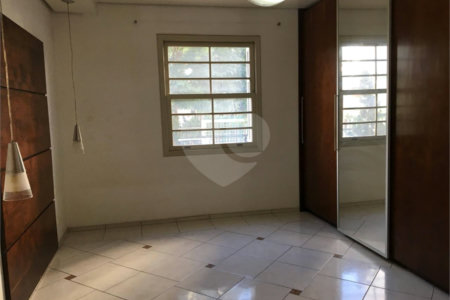 Apartamento à venda com 1 quarto em Aclimação, São Paulo, SP