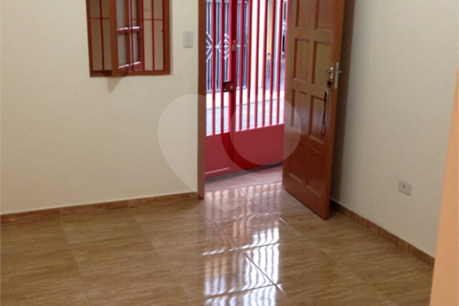 Sobrado à venda com 6 quartos em Vila Nova Cachoeirinha, São Paulo, SP