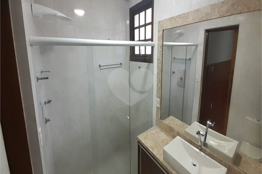 Casa à venda com 3 quartos, sendo 2 suítes, em Olho D'água, Mairiporã, SP