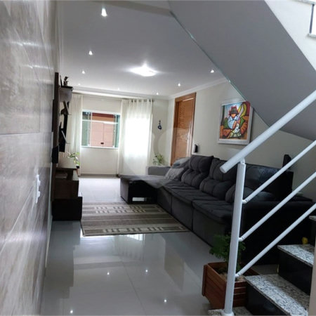 Sobrado à venda com 3 quartos, sendo 1 suíte, em Vila Laís, São Paulo, SP
