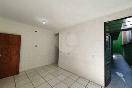 Casa à venda com 3 quartos, sendo 2 suítes, em Vila Independência, Sorocaba, SP