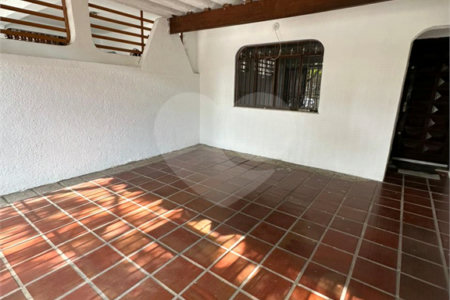Sobrado à venda com 2 quartos em Jardim Ester, São Paulo, SP
