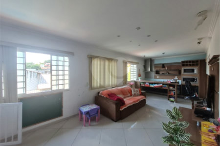 Casa à venda com 4 quartos, sendo 1 suíte, em Campo Grande, Rio de Janeiro, RJ