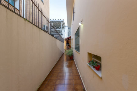 Casa à venda com 3 quartos, sendo 1 suíte,  em Campo Belo, São Paulo, SP