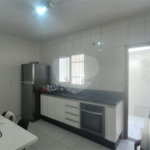 Casa à venda com 2 quartos no condomínio Karolyne, Votorantim - SP