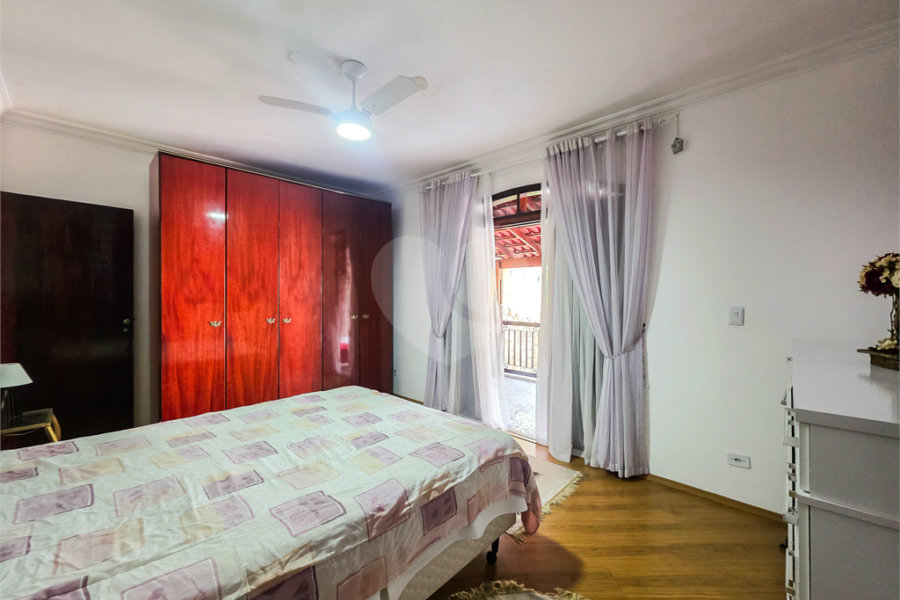 Casa à venda com 4 quartos, sendo 1 suíte, em Sapopemba, São Paulo, SP
