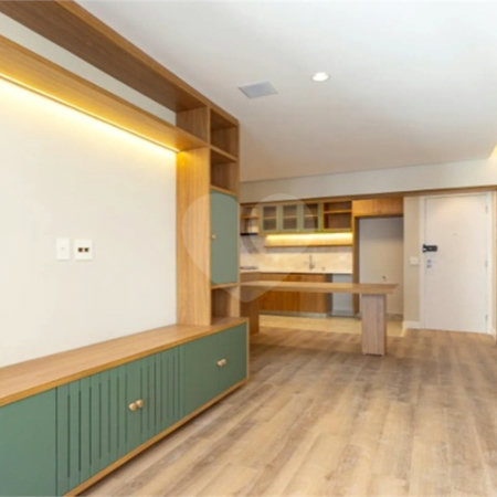 Apartamento à venda com 2 quartos, sendo 1 suíte, em Vila Olímpia, São Paulo, SP