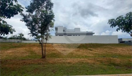 Terreno à venda no condomínio Residencial Arboretum, Vinhedo - SP