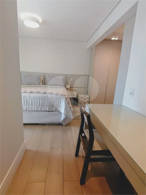 Apartamento à venda com 3 suítes em Vila Ipojuca, São Paulo, SP