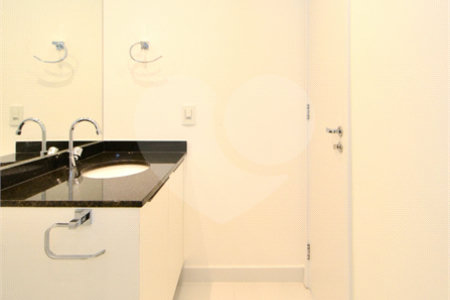 Apartamento à venda com 1 quarto em Mirandópolis, São Paulo, SP