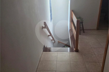 Sobrado à venda com 4 quartos, sendo 1 suíte, em Vila Graciosa, São Paulo, SP