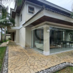 Casa à venda ou para alugar com 5 suítes em Serra da Cantareira, Mairiporã, SP