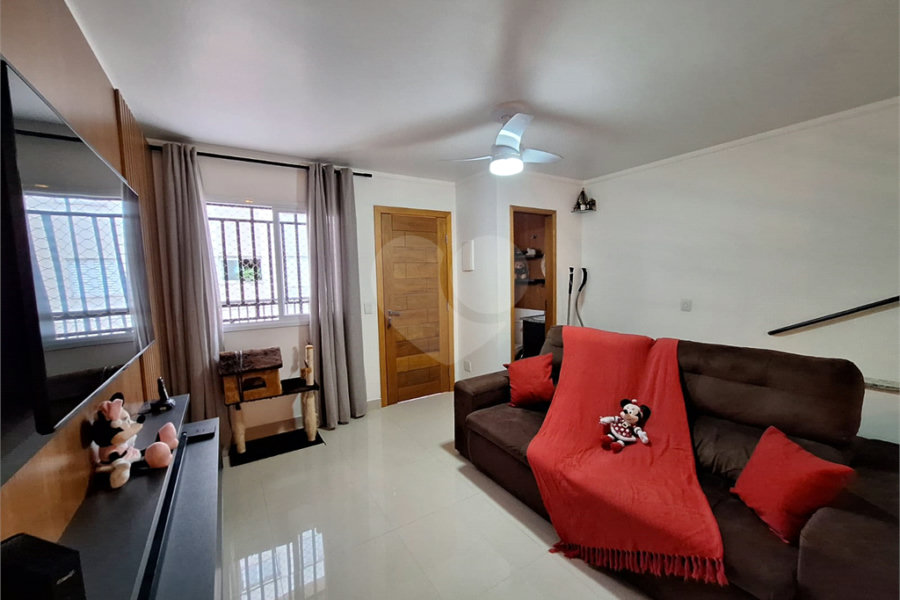 Casa à venda com 3 quartos, sendo 1 suíte, no condomínio Res San Raphael, São Paulo - SP