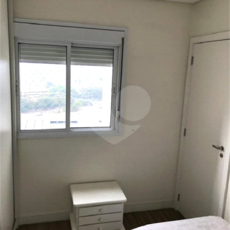 Apartamento à venda com 3 quartos, sendo 1 suíte, em Parque Industrial Tomas Edson, São Paulo, SP