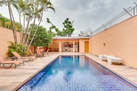 Casa à venda com 4 quartos, sendo 1 suíte, em Brooklin Paulista, São Paulo, SP