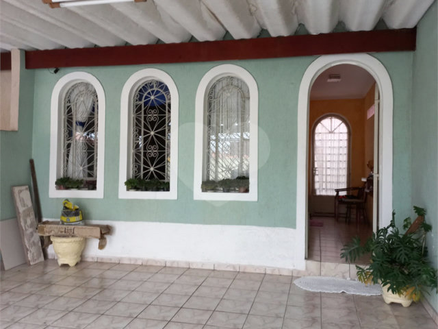 Sobrado à venda com 3 quartos em Tremembé, São Paulo, SP