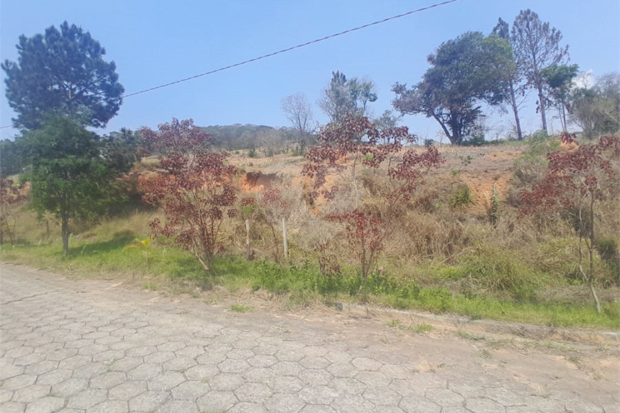 Terreno à venda no condomínio Aútria da Cantareira, Mairiporã - SP