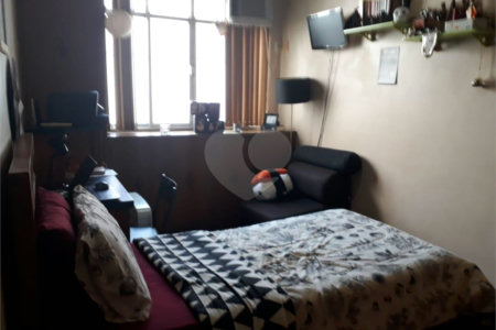 Casa à venda com 5 quartos, sendo 2 suítes,  em Maracanã, Rio de Janeiro, RJ