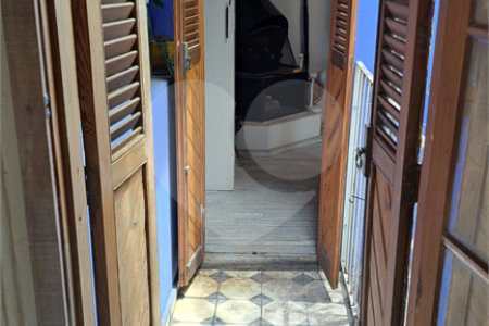 Casa de Vila à venda com 4 quartos, sendo 1 suíte, em Vila Olímpia, São Paulo, SP