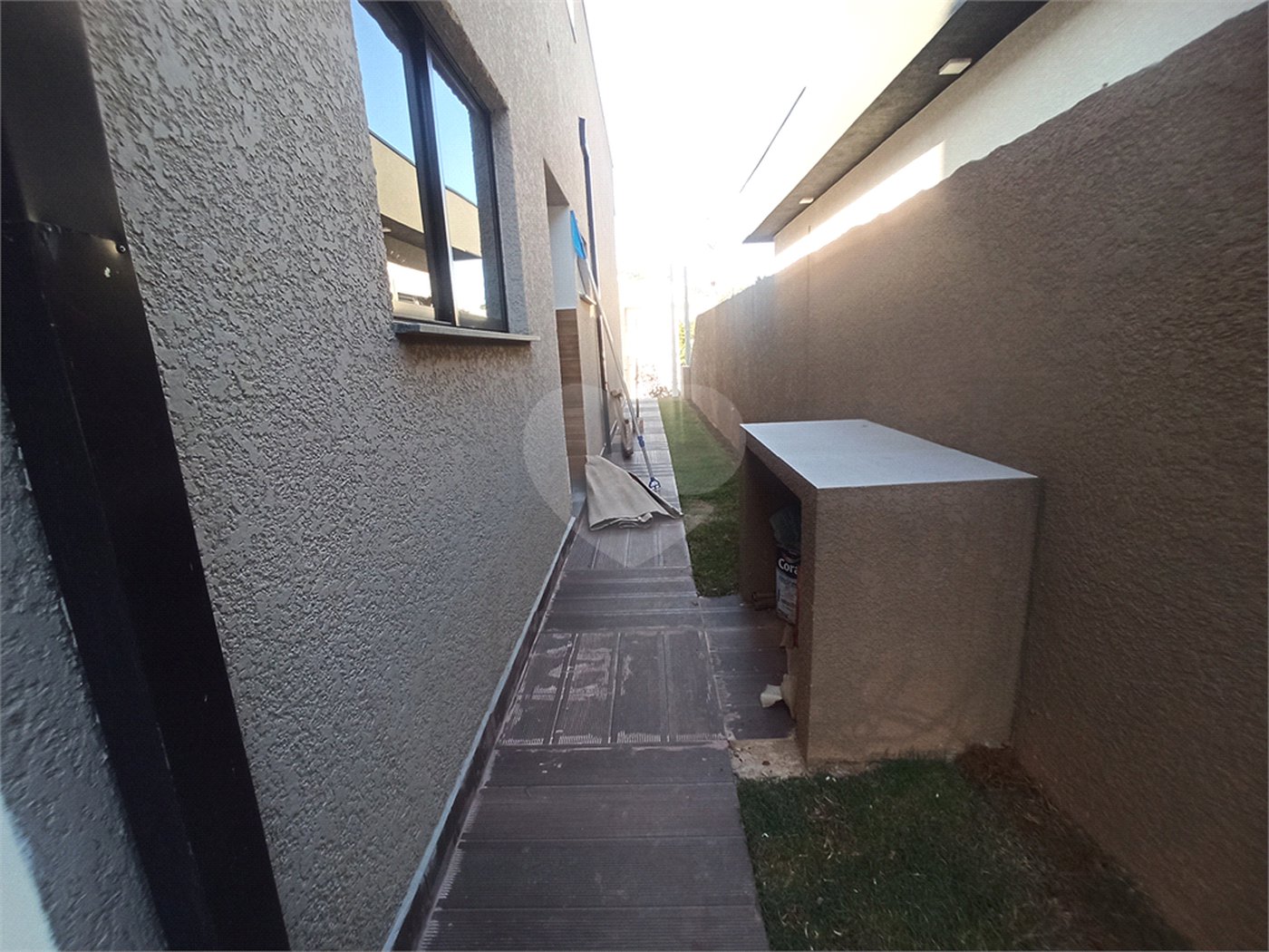 Casa à venda com 3 quartos, sendo 1 suíte, no condomínio Buona Vita, Atibaia - SP