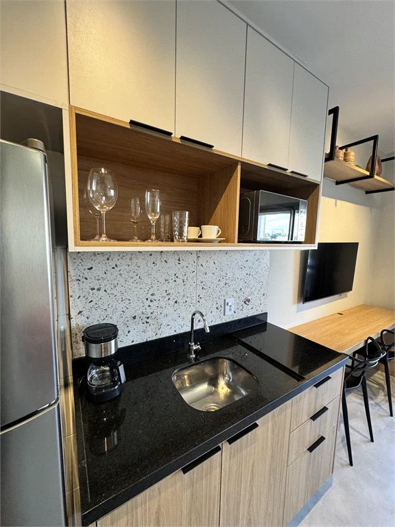 Apartamento à venda com 1 quarto em Jardim das Acácias, São Paulo, SP