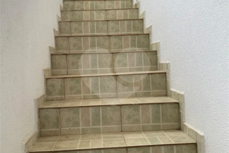 Sobrado à venda com 3 quartos, sendo 1 suíte, em Vila Lageado, São Paulo, SP
