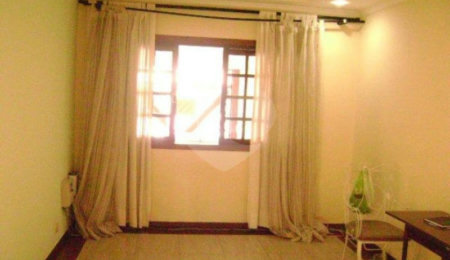 Casa à venda com 3 quartos, sendo 1 suíte,  no condomínio Travessa Maracá,214, São Paulo - SP