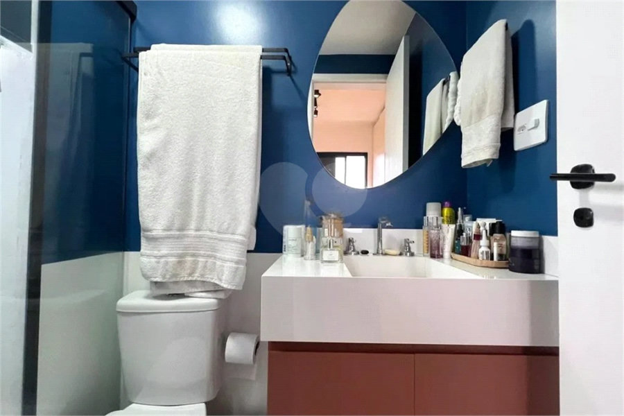 Apartamento à venda com 3 quartos, sendo 1 suíte,  em Vila Madalena, São Paulo, SP