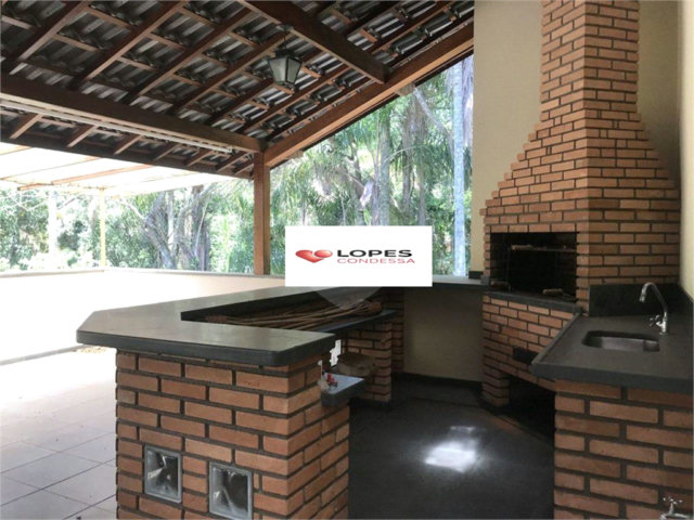 Casa à venda com 7 quartos, sendo 3 suítes,  no condomínio Sausalito, Mairiporã - SP