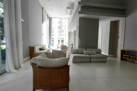 Apartamento à venda com 2 suítes em Água Branca, São Paulo, SP
