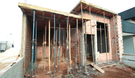 Casa à venda com 3 quartos, sendo 1 suíte,  no condomínio Lago dos Ipês, Itapetininga - SP