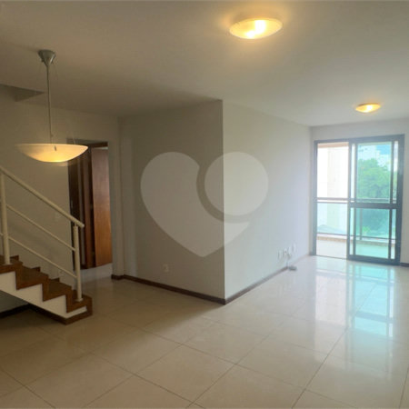 Cobertura à venda com 3 quartos, sendo 1 suíte,  em Tijuca, Rio de Janeiro, RJ