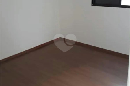 Apartamento à venda com 2 quartos no Centro, Votorantim, SP
