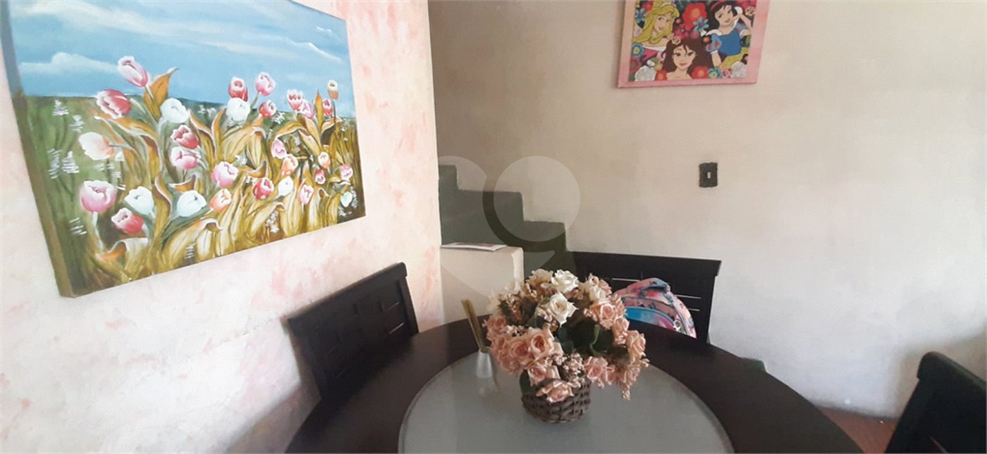 Sobrado à venda com 2 quartos em Tremembé, São Paulo, SP