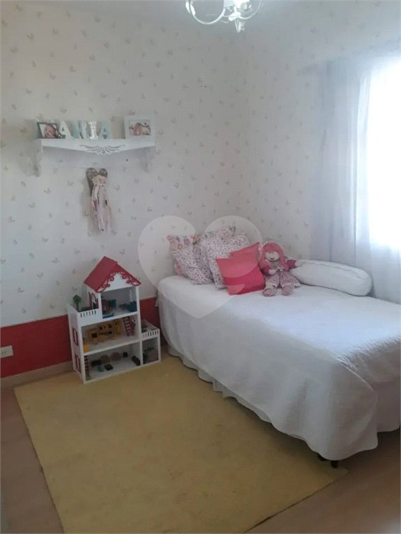 Sobrado à venda com 3 quartos, sendo 1 suíte, em Jardim das Vertentes, São Paulo, SP