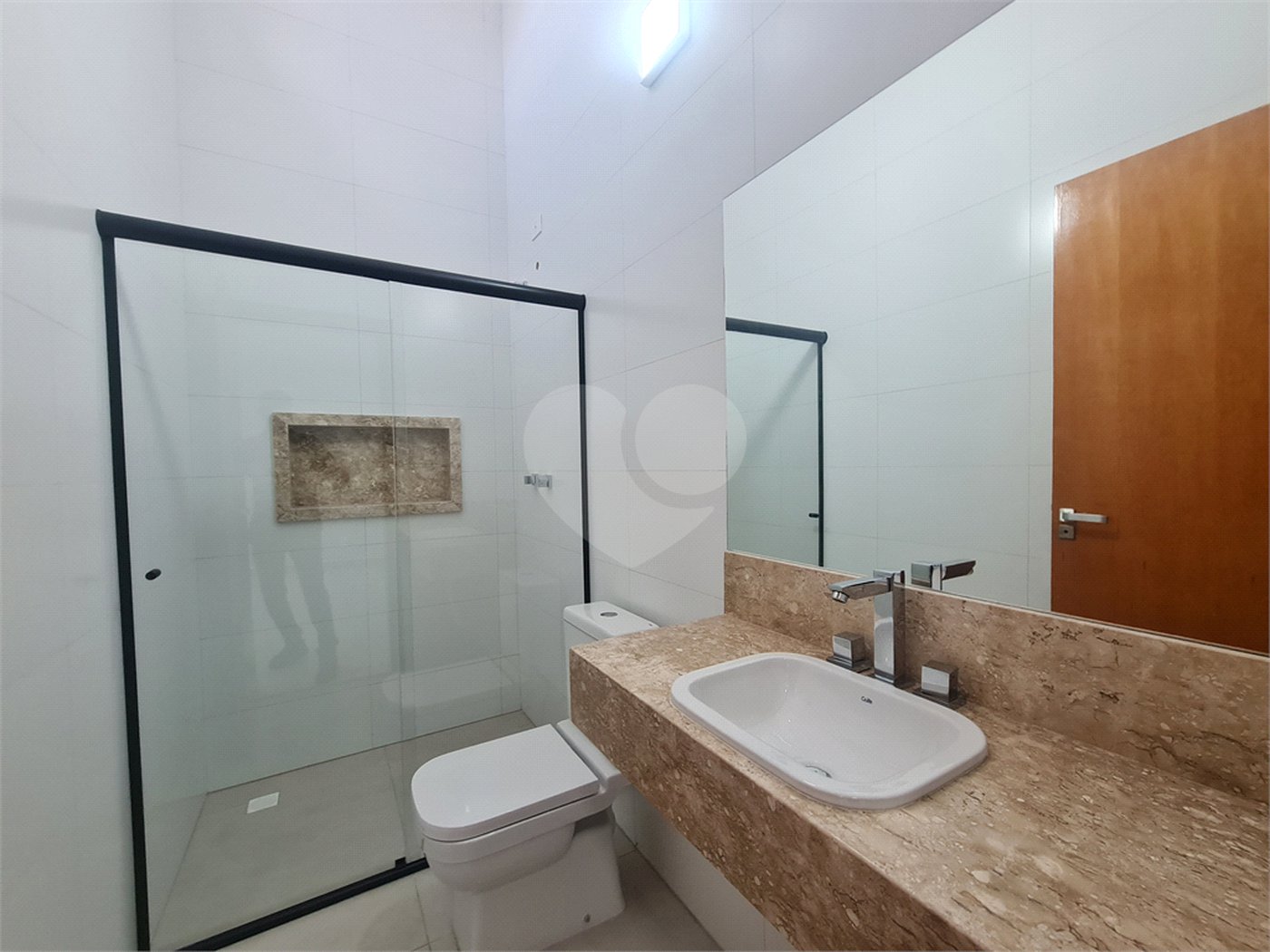 Casa à venda com 3 quartos, sendo 1 suíte, no condomínio Jardim Residencial Villagio Ipanema I, Sorocaba - SP