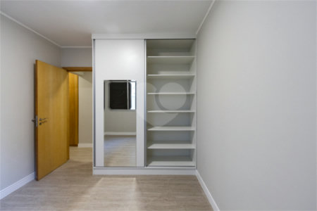 Apartamento à venda com 3 quartos, sendo 1 suíte, em Perdizes, São Paulo, SP