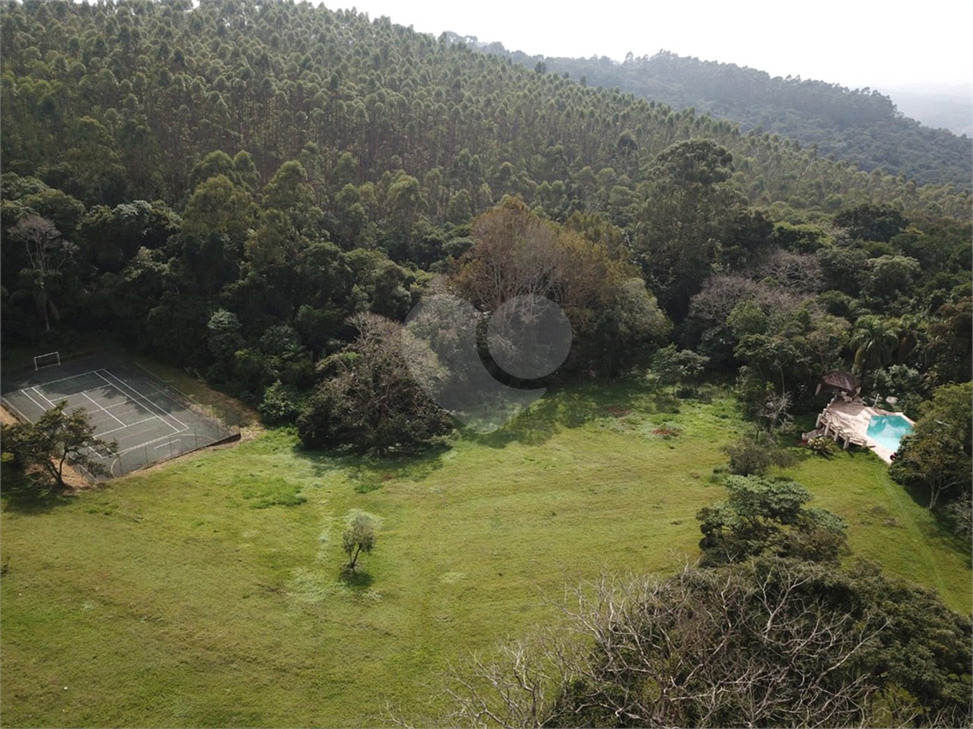 Chácara à venda com 5 quartos em Volta Grande (são João Novo), São Roque, SP
