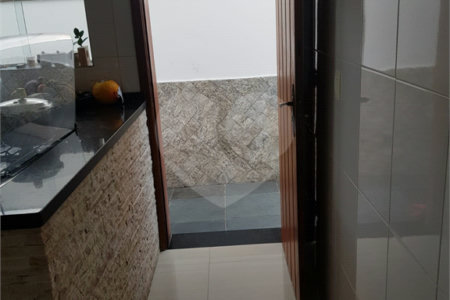 Sobrado à venda com 3 quartos, sendo 1 suíte,  em Jardim Olympia, São Paulo, SP