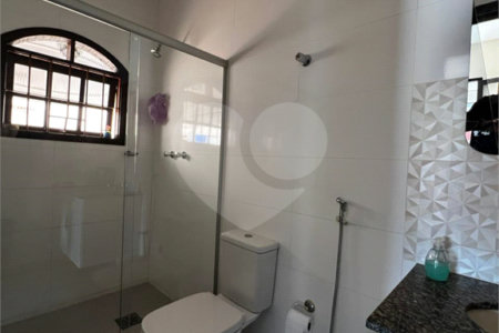 Sobrado à venda com 3 quartos, sendo 2 suítes,  em Alto Ipiranga, Mogi das Cruzes, SP