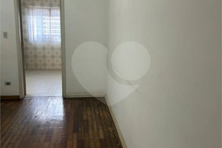Casa à venda com 3 quartos, sendo 1 suíte,  em Vila Cruzeiro, São Paulo, SP