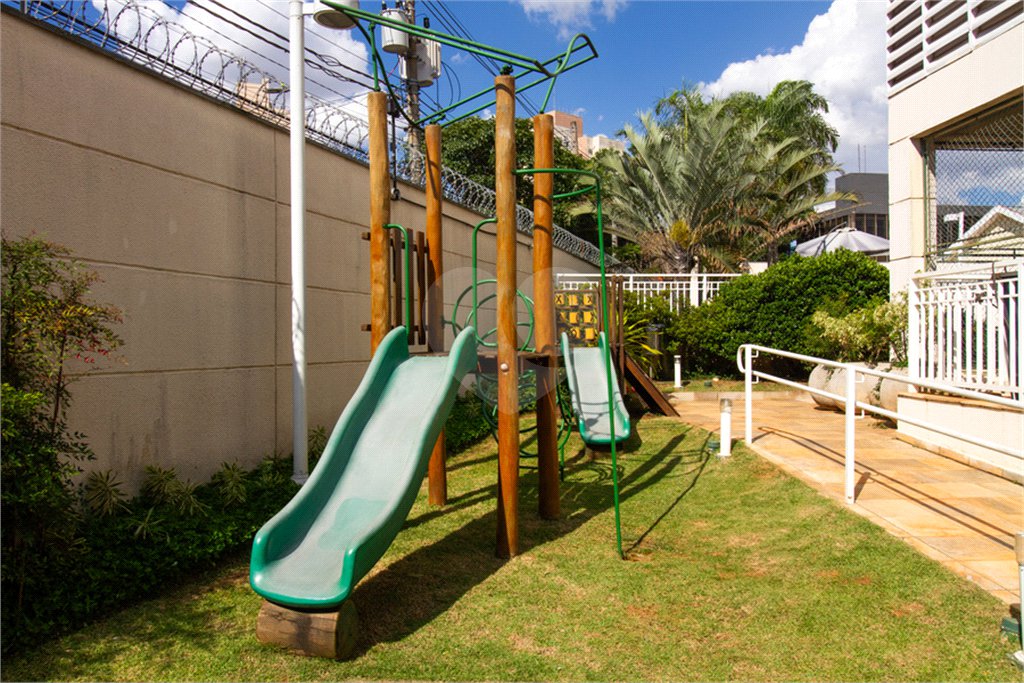 Apartamento à venda com 3 quartos, sendo 2 suítes, em Vila Lageado, São Paulo, SP