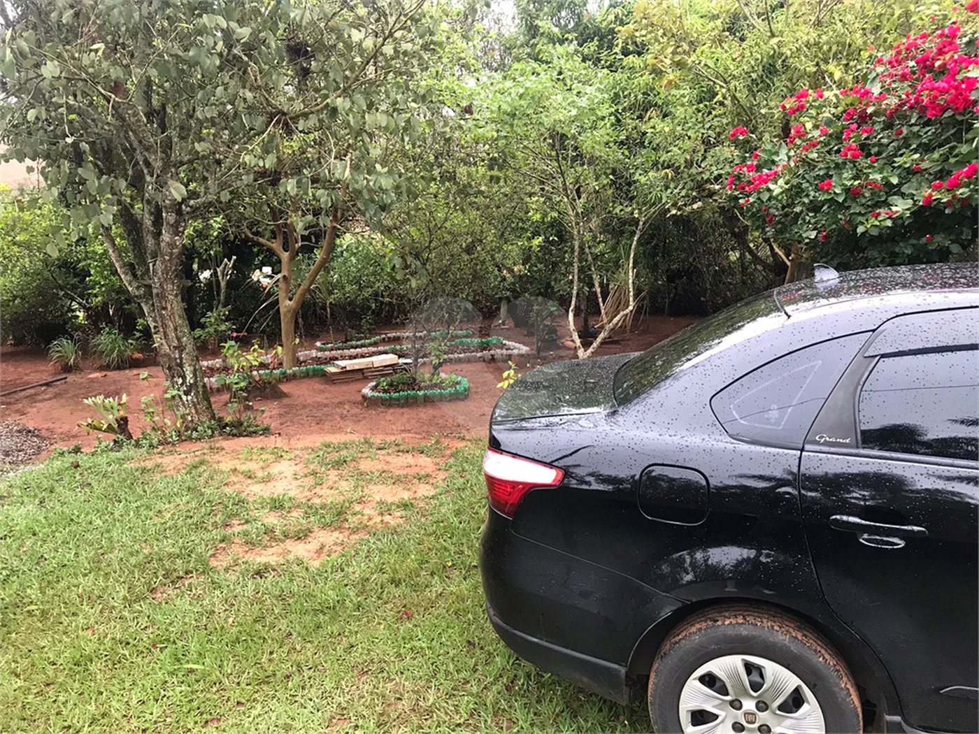 Chácara à venda com 2 quartos em Área Rural de Itapetininga, Itapetininga, SP