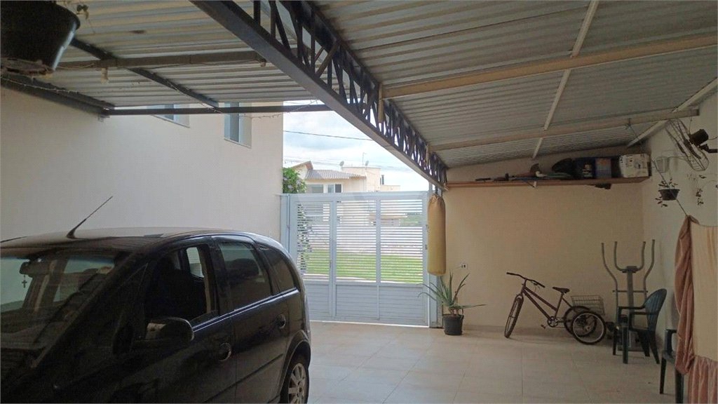 Casa à venda com 3 quartos, sendo 1 suíte, em Residencial Central Parque, Salto, SP